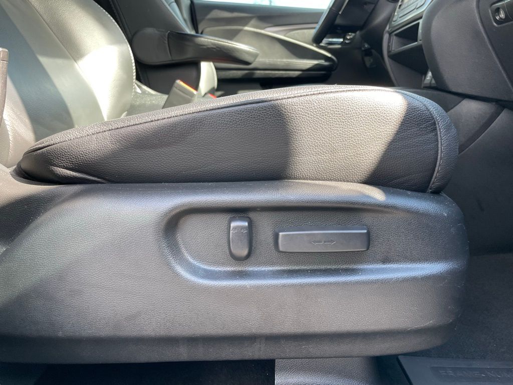 2022 Honda Pilot EX-L 30