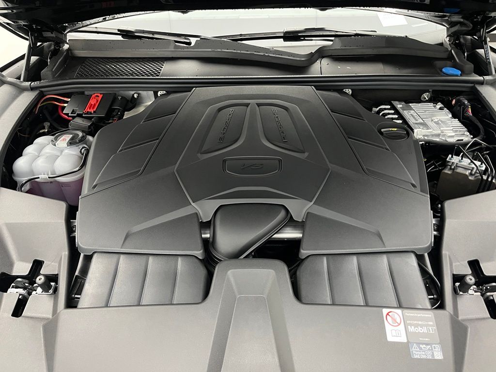 Thumbnail: 2026 Porsche Cayenne - 31