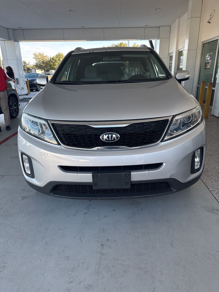 2014 Kia Sorento LX 2