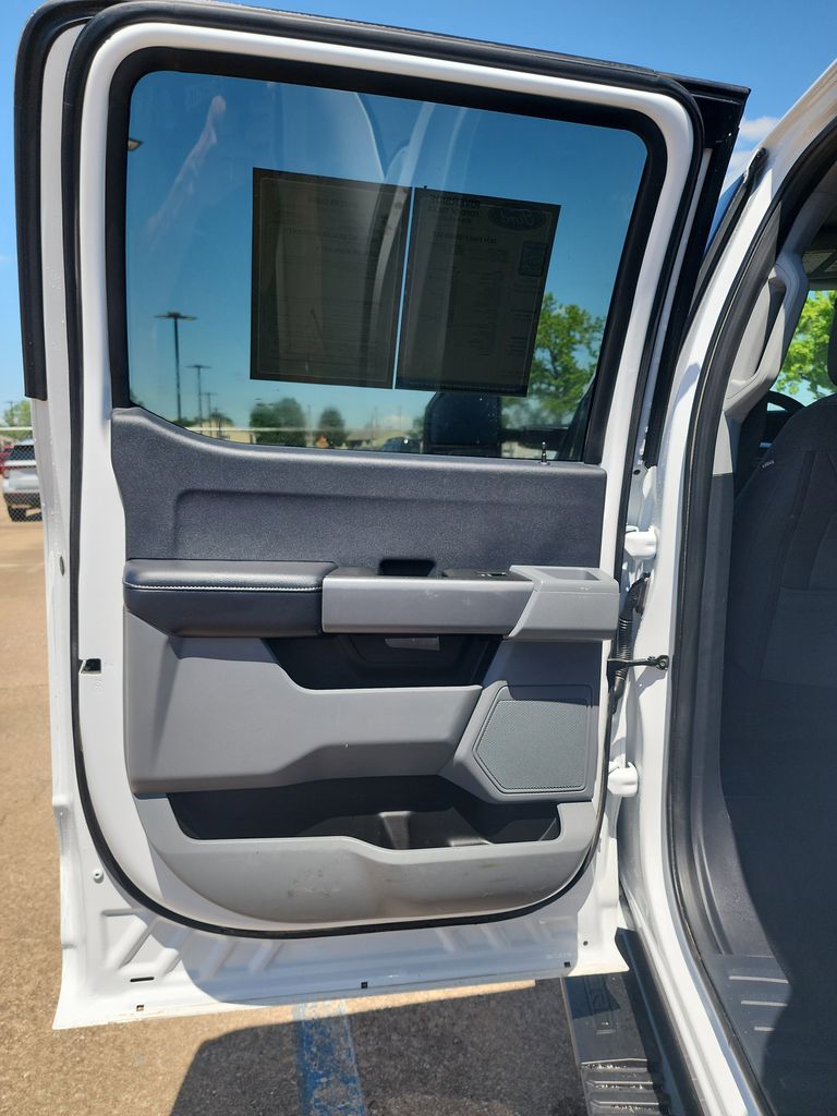2024 Ford F-250SD XLT photo