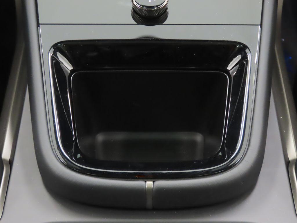 Thumbnail: 2025 Porsche  - 32