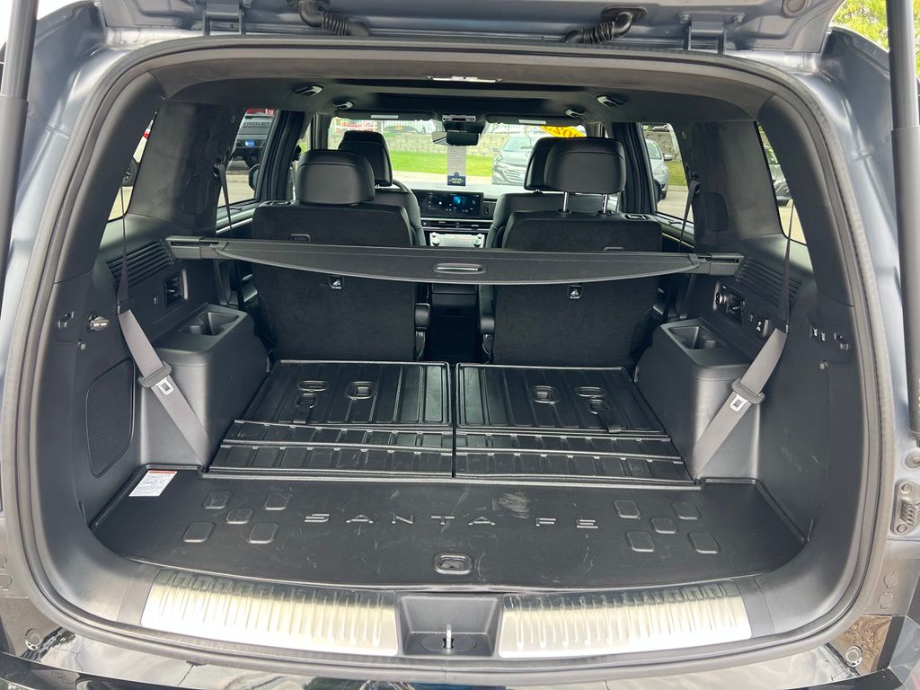 Used 2025 Hyundai Santa Fe SUV