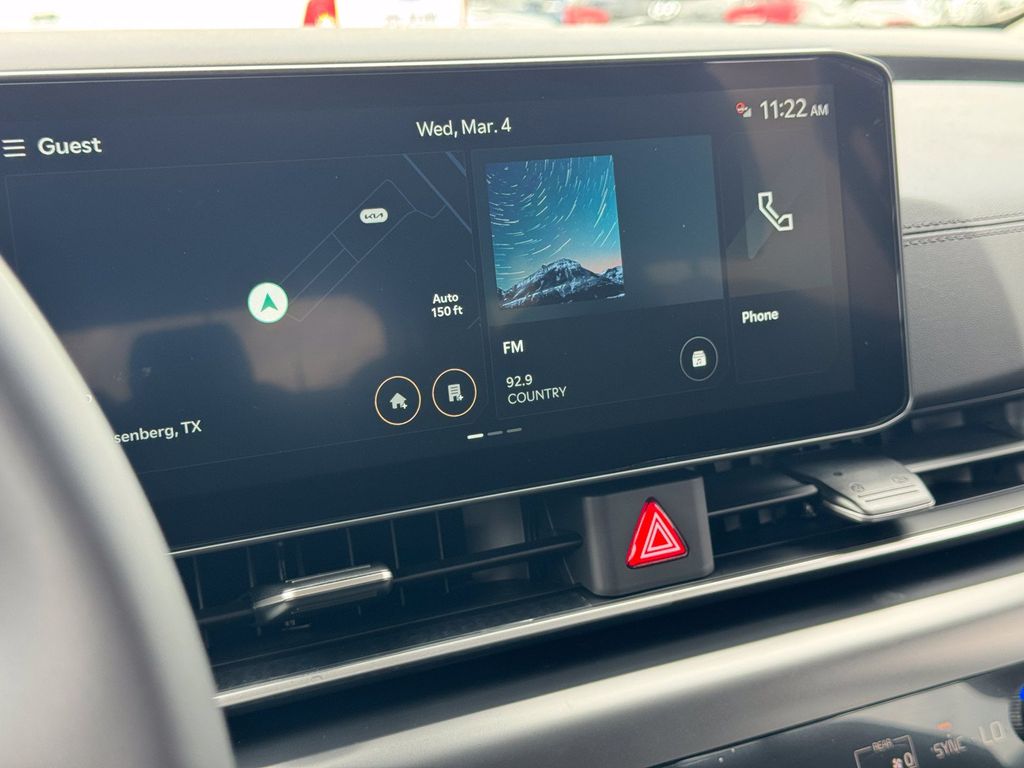 New 2026 Kia Carnival MPV Van