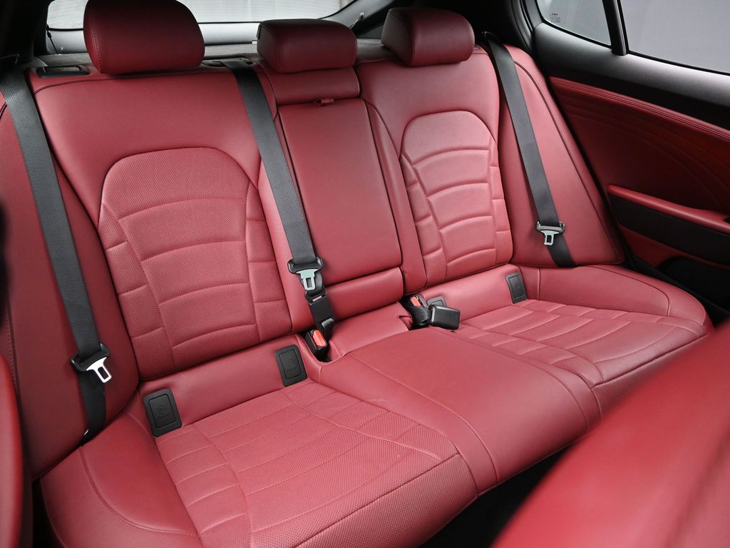 2023 Kia Stinger GT2