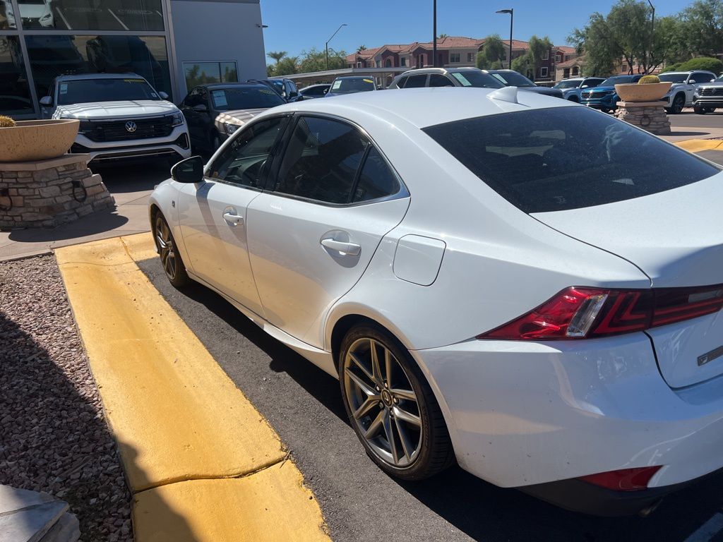 Thumbnail: 2016 Lexus IS - 5