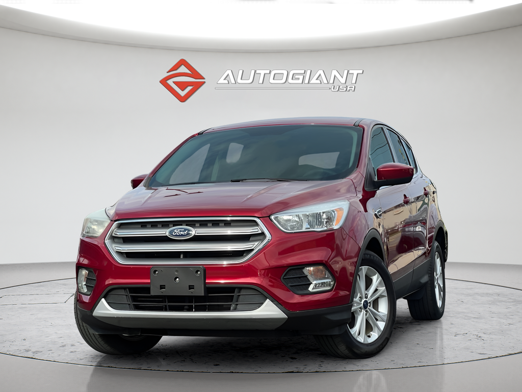 Ruby Red Metallic 2017 Ford Escape SE FWD SUV / Crossover Front-Wheel Drive 6-Speed Automatic