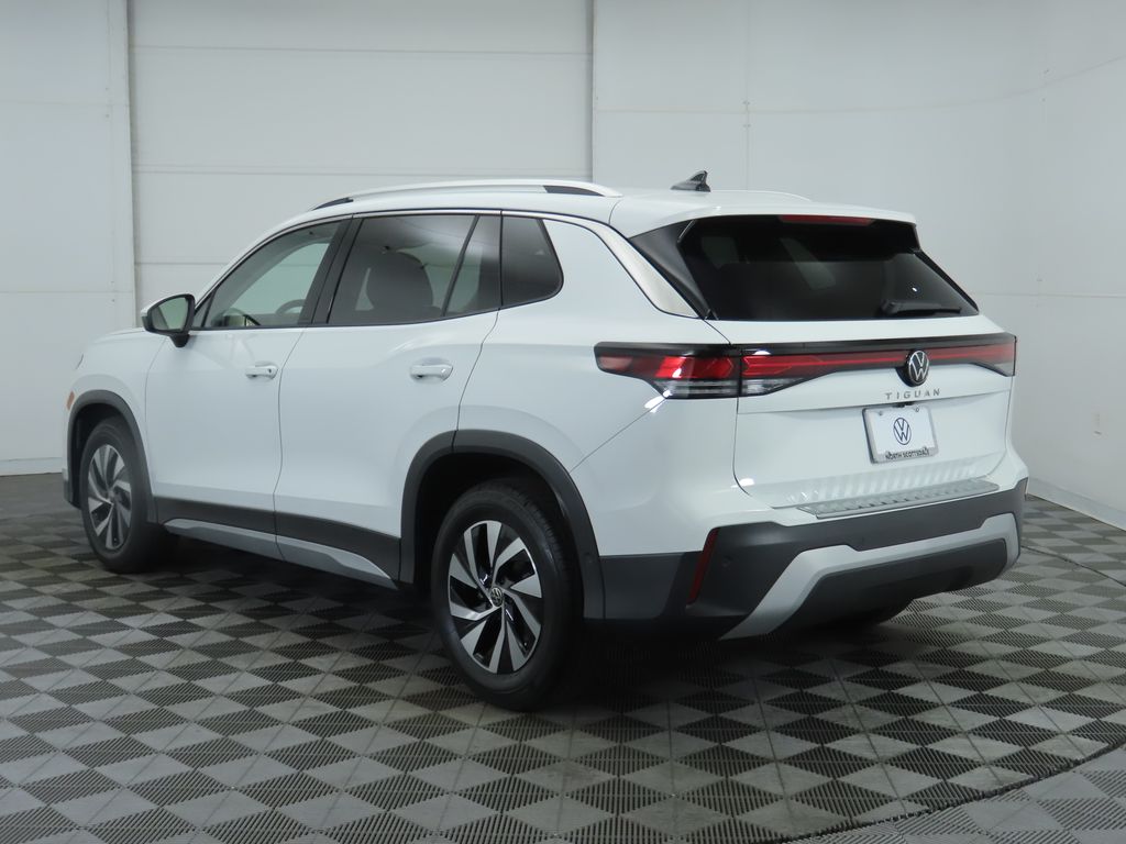 Thumbnail: 2026 Volkswagen Tiguan - 7