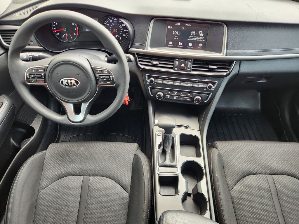 2018 Kia Optima LX Silver at Community Kia