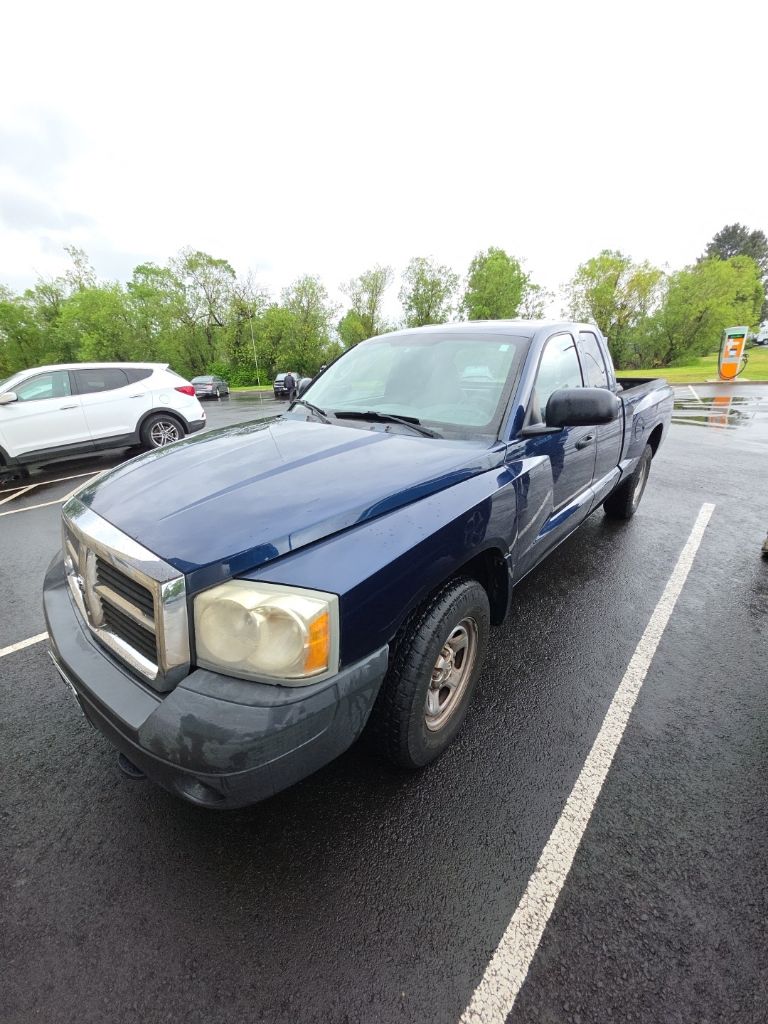 Patriot Blue Pearl 2007 Dodge Dakota ST Club Cab 4WD Pickup Truck Four-Wheel Drive 5-Speed Automatic