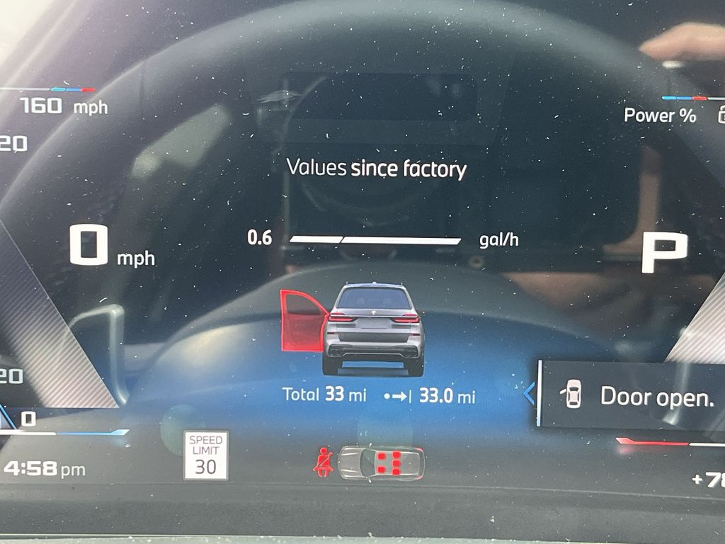 Thumbnail: 2026 BMW X7 - 15