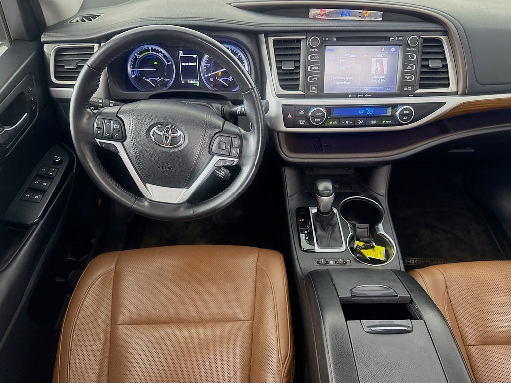 Used Car 2018 Toyota Highlander Hybrid  Limited For Sale Under $25,000 In Austin, Texas