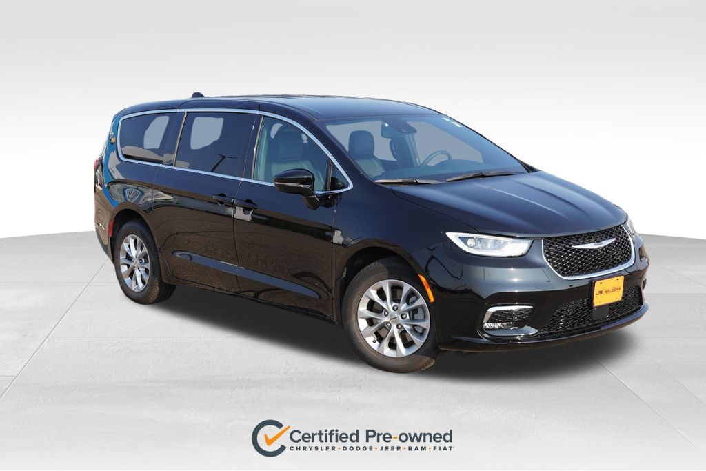 Diamond Black Crystal Pearlcoat 2025 Chrysler Pacifica Minivan All-Wheel Drive 9-Speed Automatic
