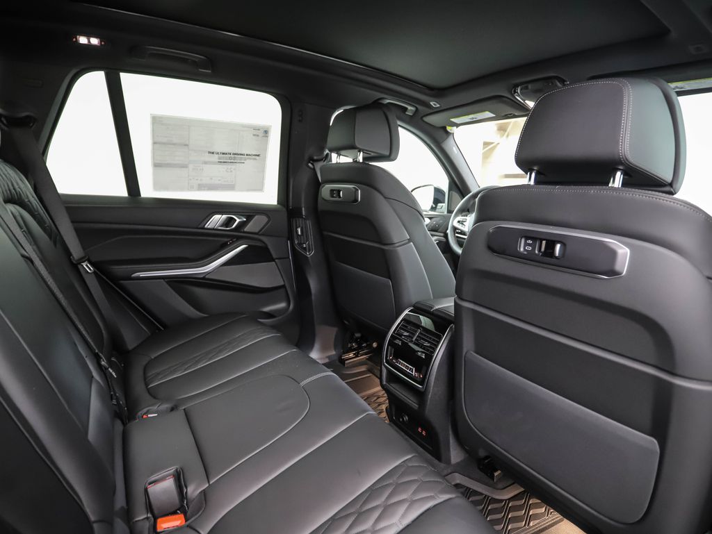 Thumbnail: 2026 BMW X5 - 26