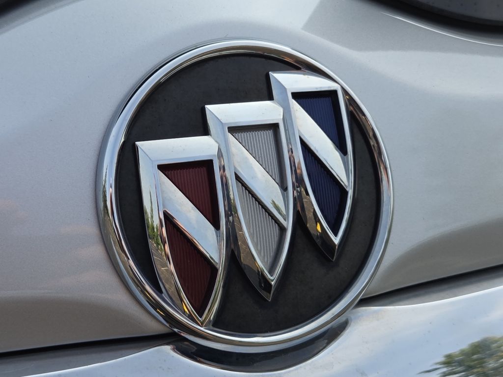 Used 2020 Silver Buick Premium Group image 19