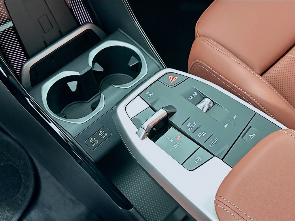 Thumbnail: 2026 BMW X1 - 15