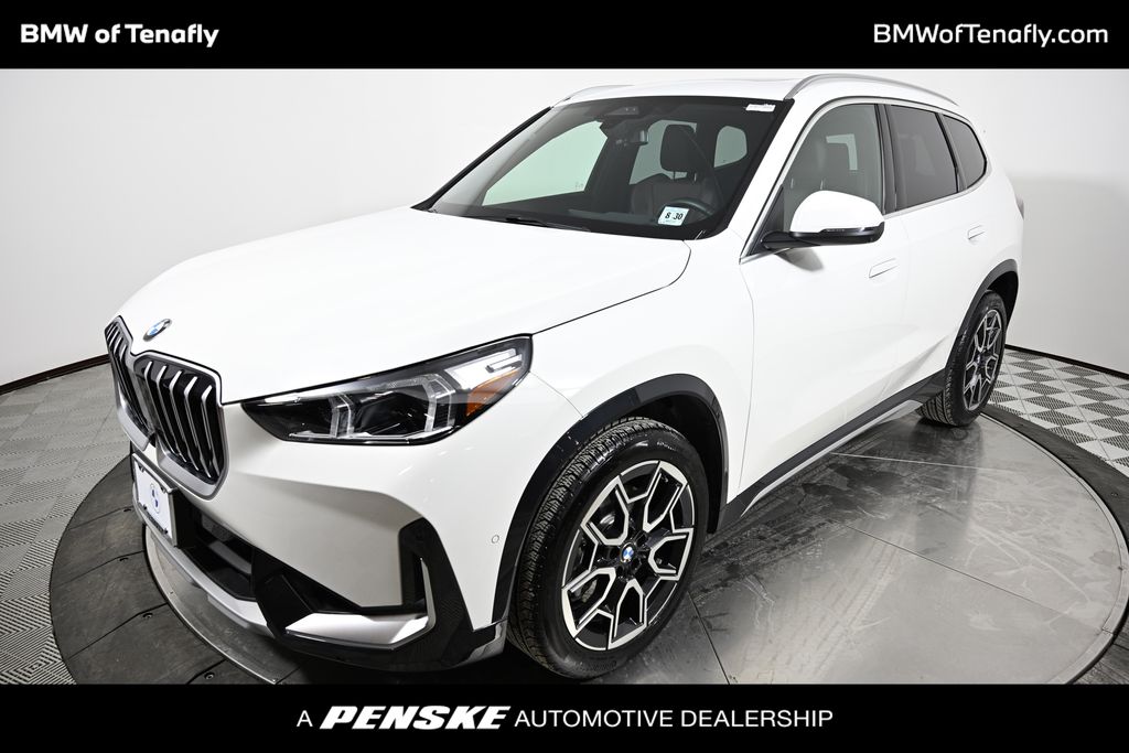 Thumbnail: 2025 BMW X1 - 1