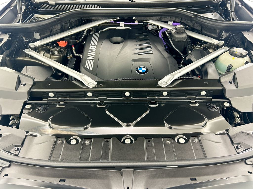 Thumbnail: 2026 BMW X5 - 28