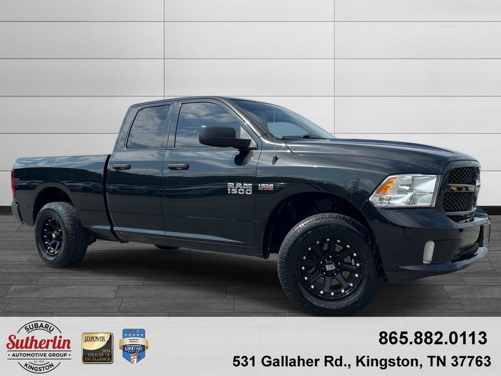Brilliant Black Crystal Pearlcoat 2017 RAM 1500 Pickup Truck Four-Wheel Drive 8-Speed Automatic