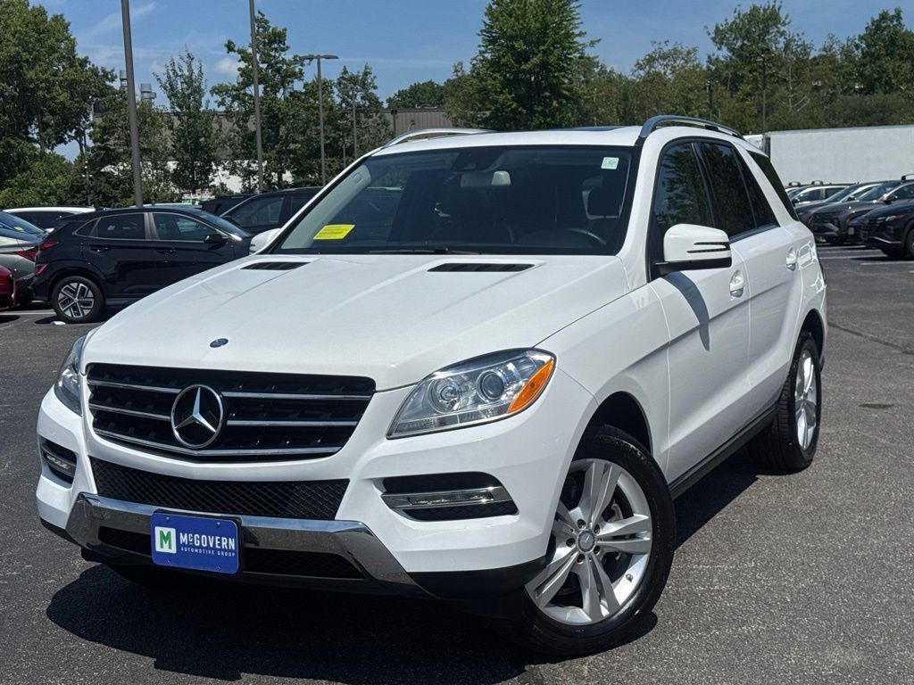 White 2015 Mercedes-Benz M-Class SUV / Crossover All-Wheel Drive 7-Speed Automatic