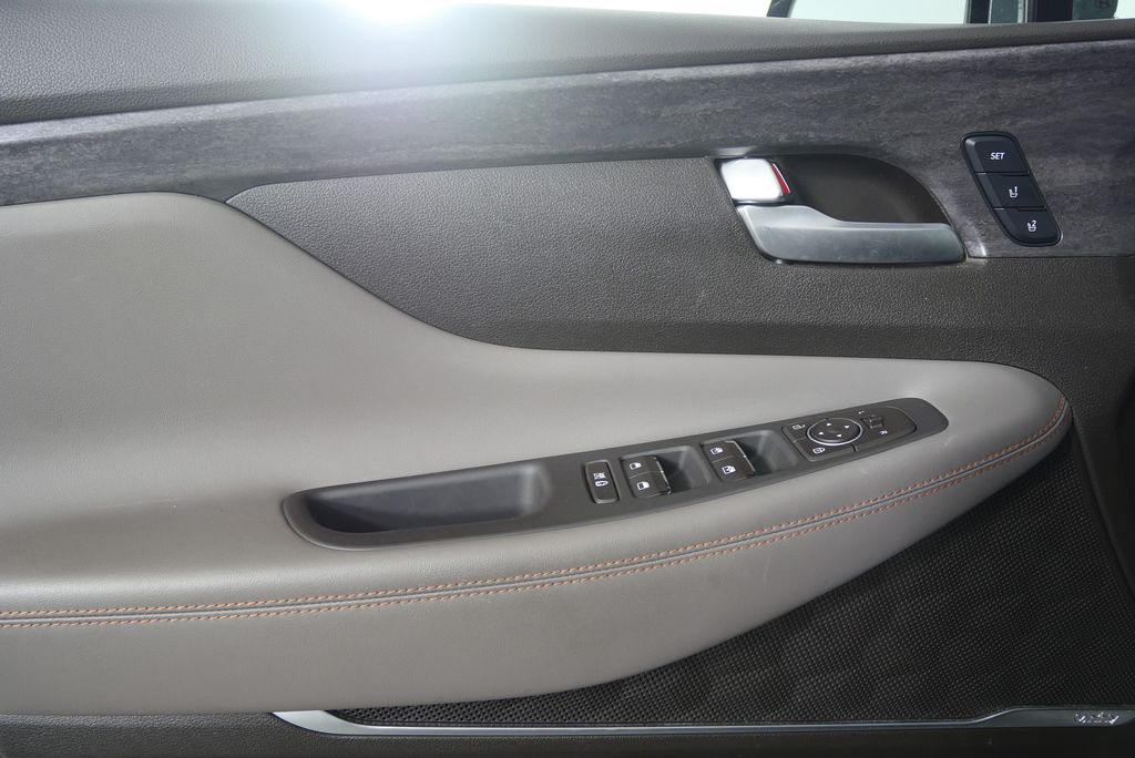 Thumbnail: 2019 Hyundai Santa Fe - 9