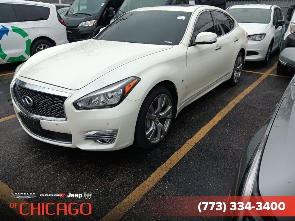 INFINITI Q70 3.7 AWD