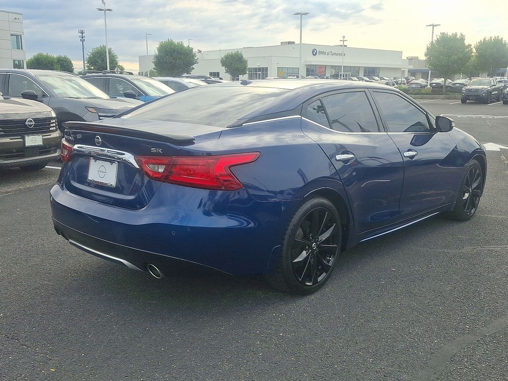 Thumbnail: 2017 Nissan Maxima - 6
