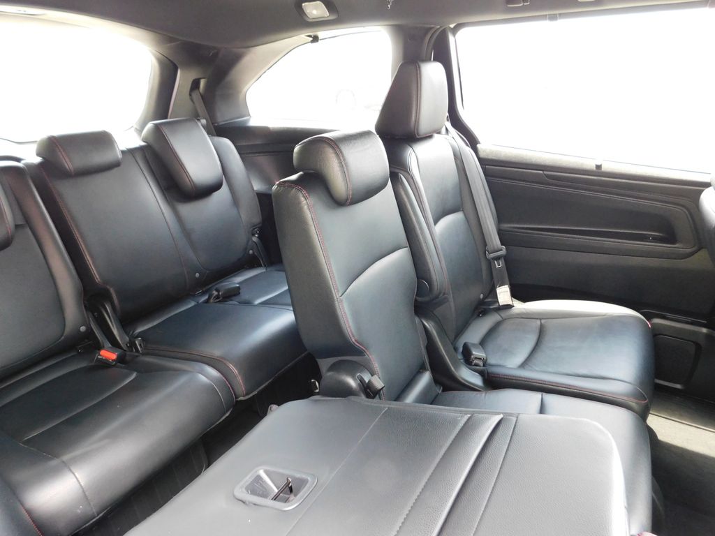 2023 Honda Odyssey Sport 5