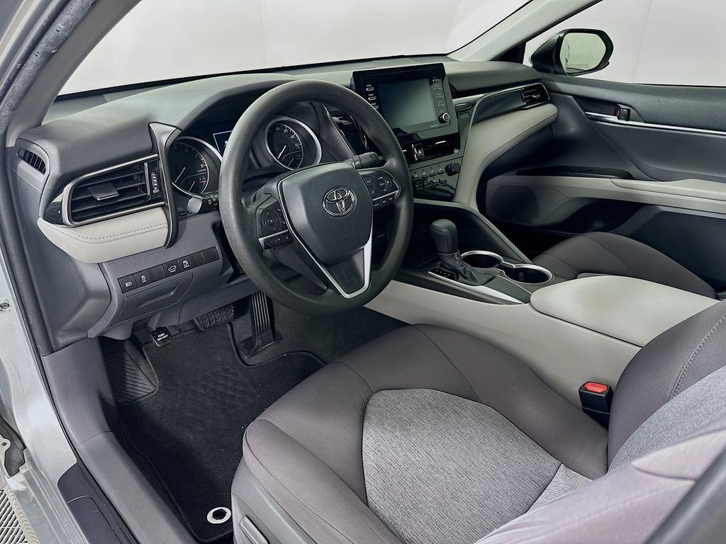 Thumbnail: 2021 Toyota Camry - 9