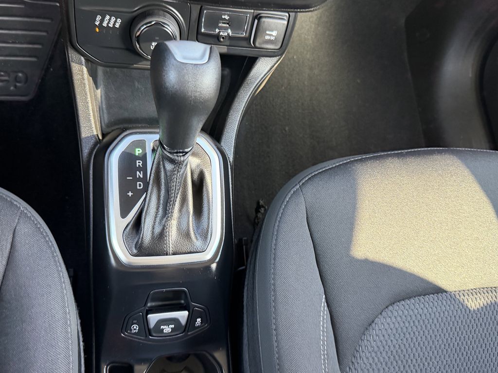 used 2023 Jeep Renegade car, priced at $21,392