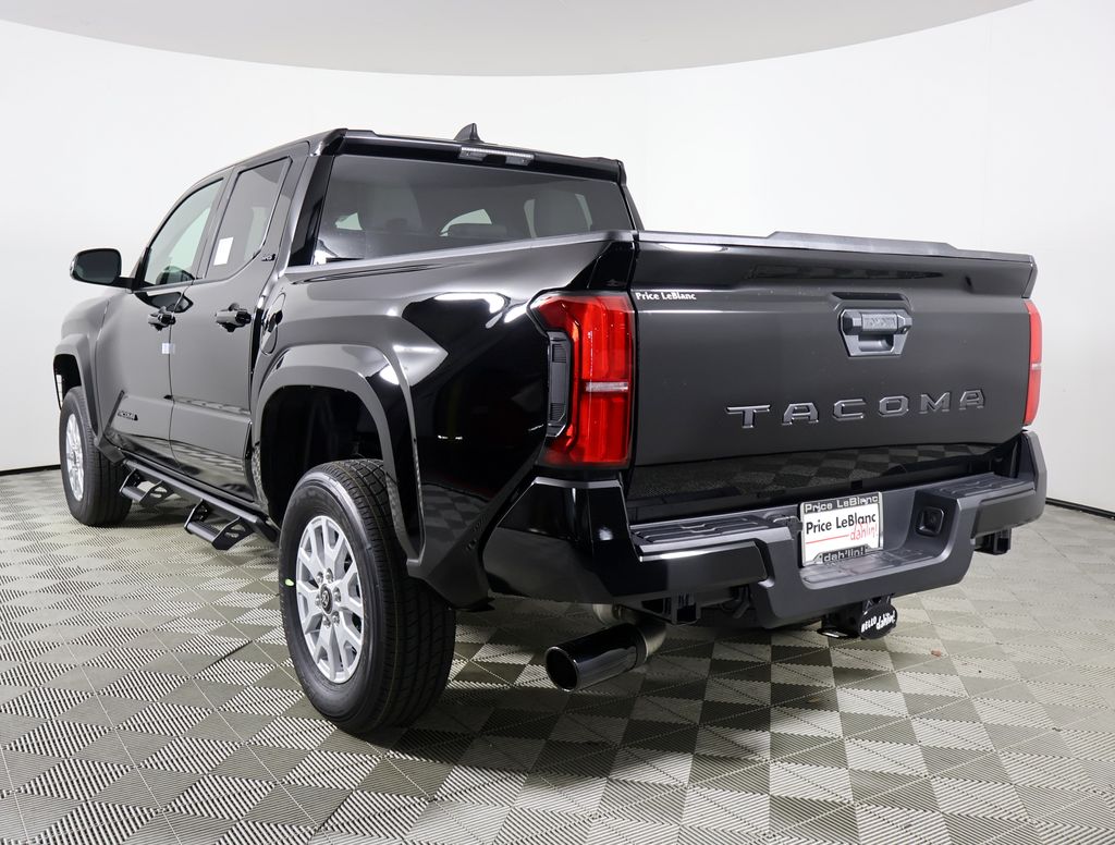 2025 Toyota Tacoma SR5 Double Cab photo 4