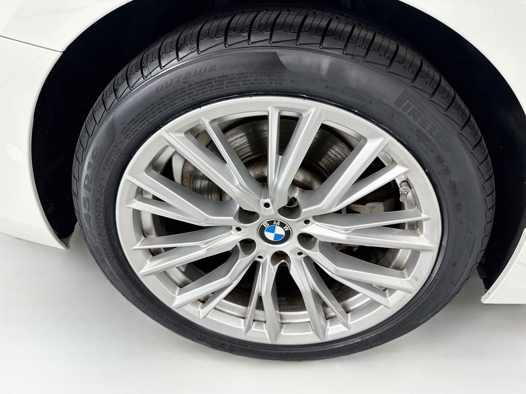 Thumbnail: 2023 BMW 3 Series - 32