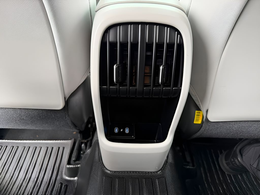 Used 2025 Hyundai Kona SUV