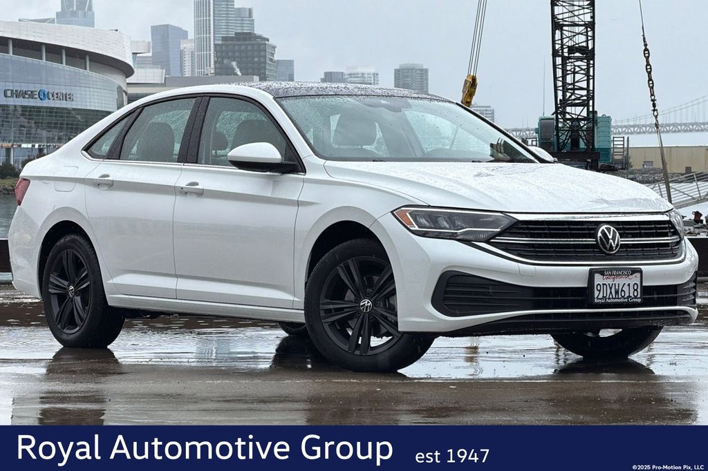 2023 Volkswagen Jetta 1.5T SE FWD