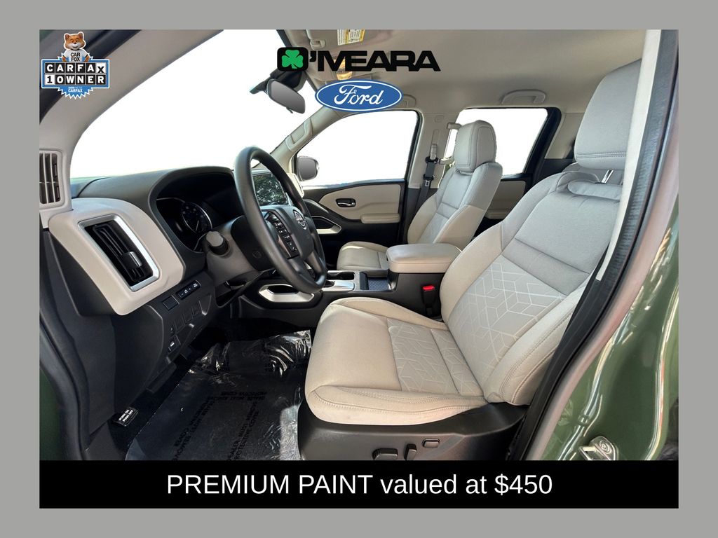 2025 Nissan Frontier SV Crew Cab 4WD
