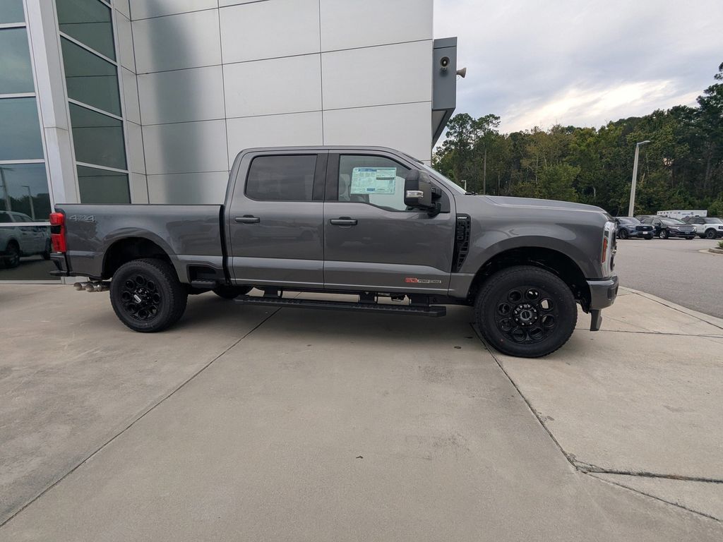 2025 Ford F-250 LARIAT