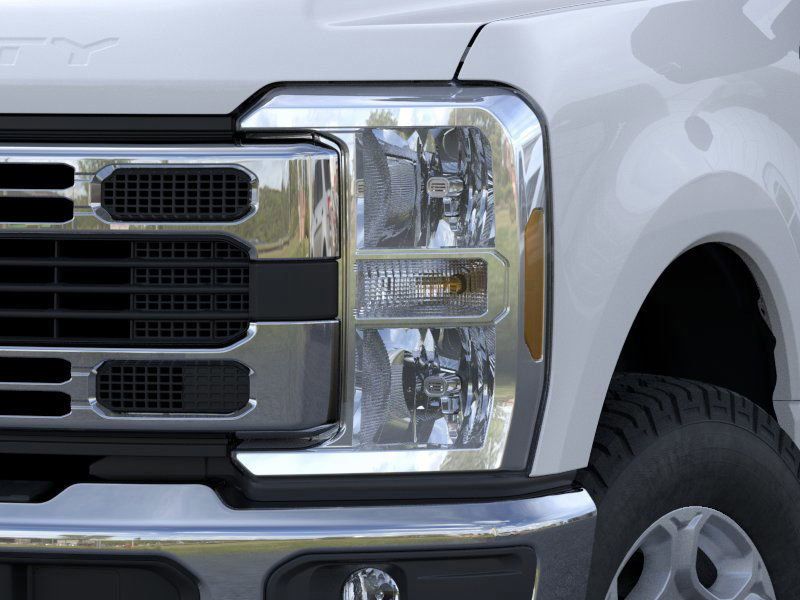 New 2026 Ford Super Duty F-350 Regular Cab 8' Box XLT