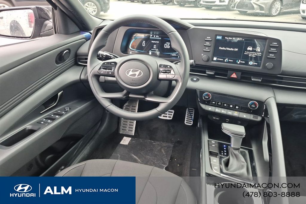 New 2026 Gray HYUNDAI SEL Sport Plus image 24