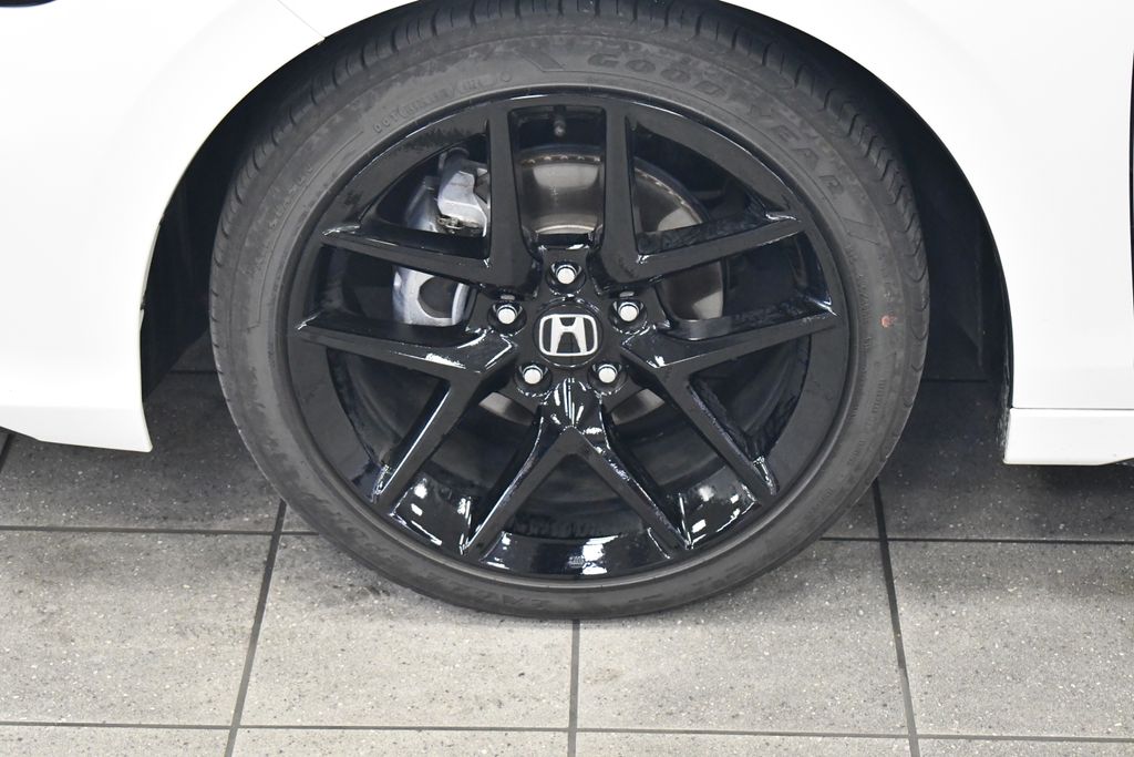 Thumbnail: 2025 Honda Civic - 12