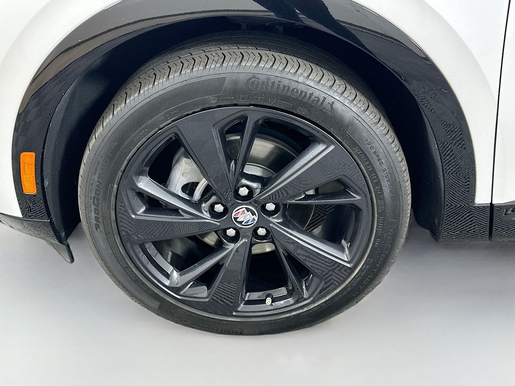 Thumbnail: 2023 Buick Envision - 30