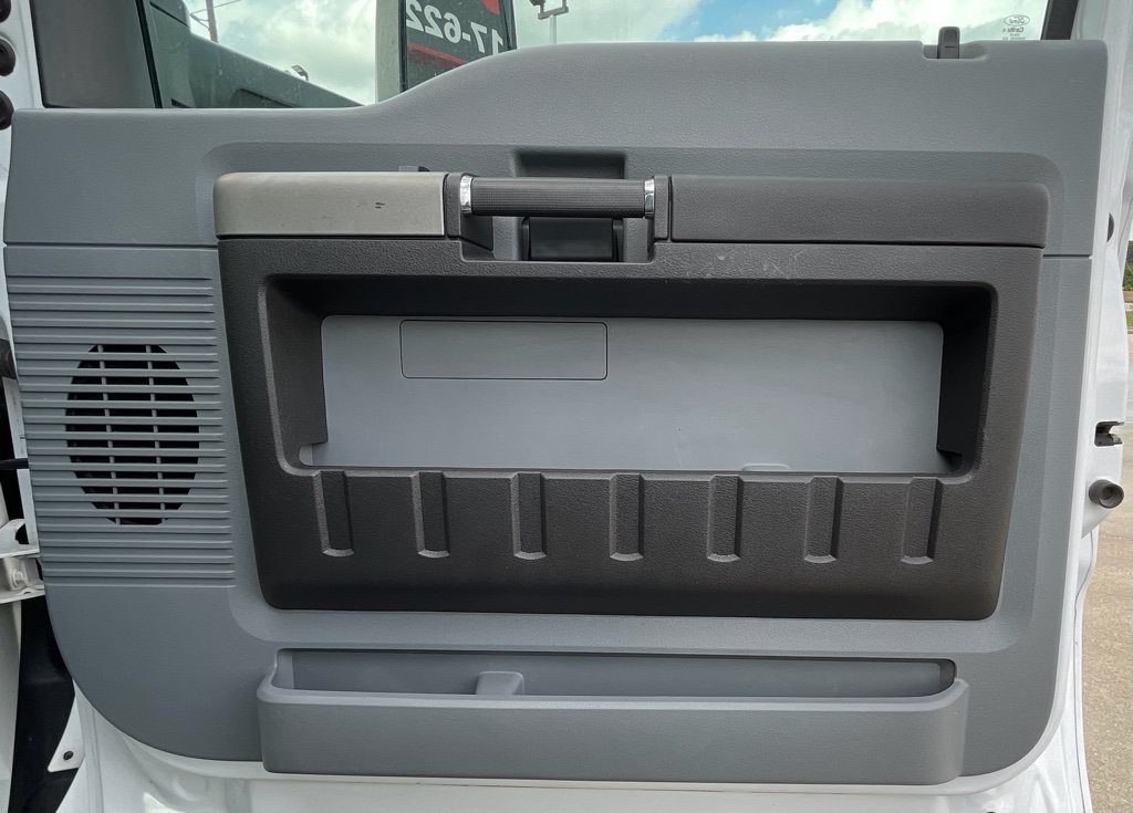 2018 Ford F-750SD Base White at Sterling McCall Nissan