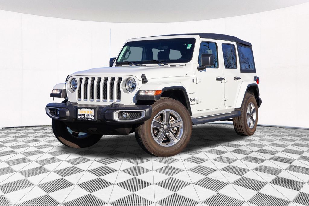 2022 Jeep Wrangler Unlimited Sahara 2