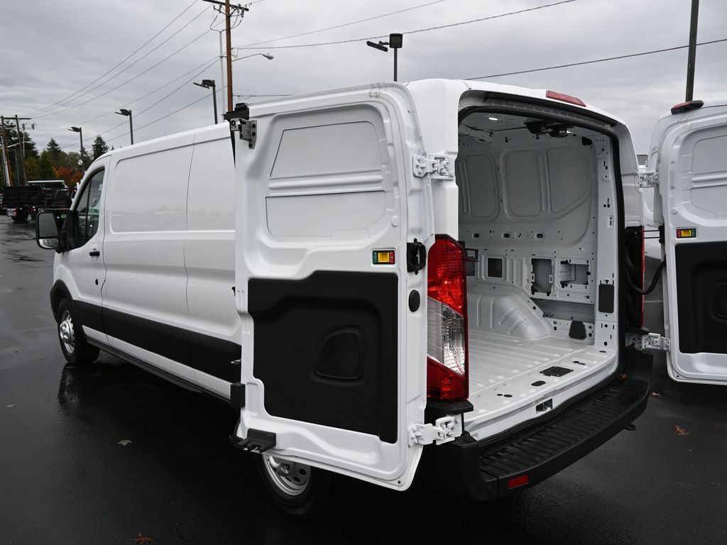 2024 Ford Transit 250