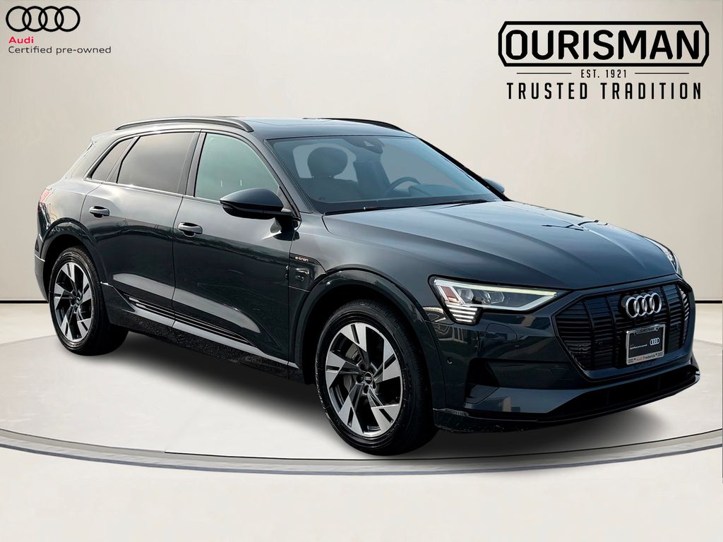 2022 Audi e-tron Premium quattro AWD