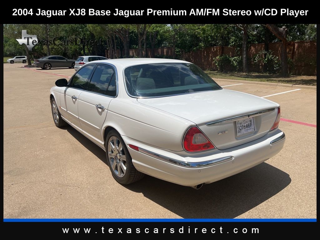 2004 Jaguar XJ-Series XJ8 photo