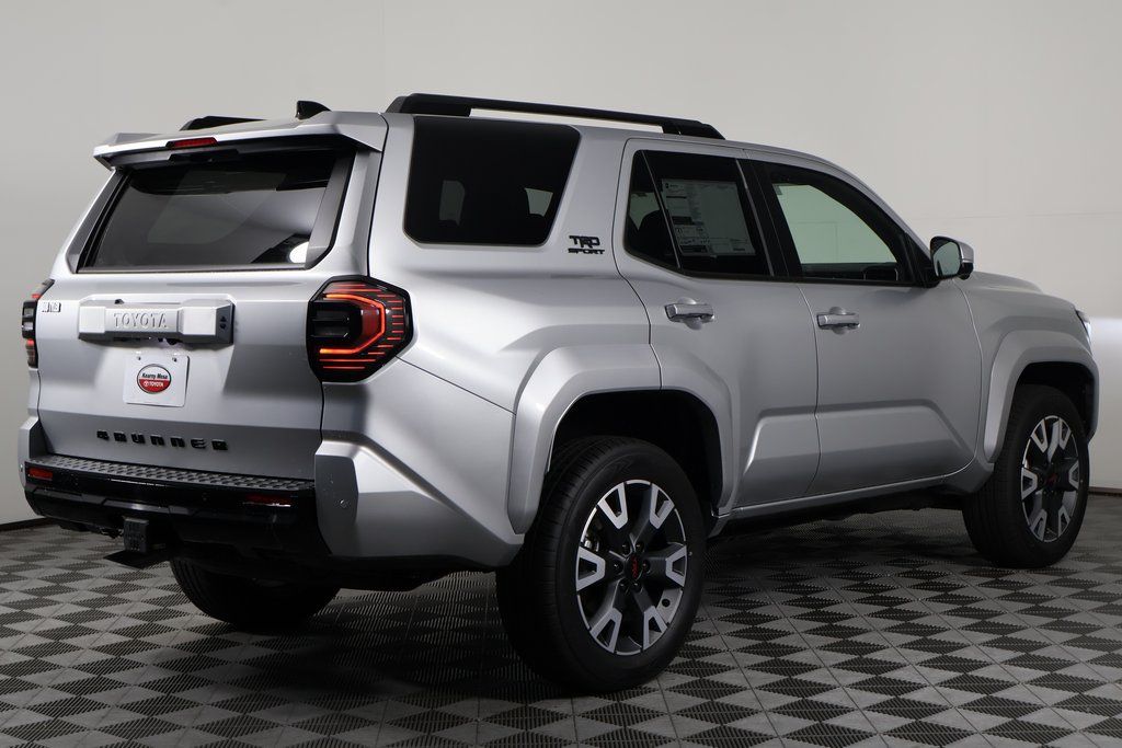 Thumbnail: 2025 Toyota 4Runner - 4
