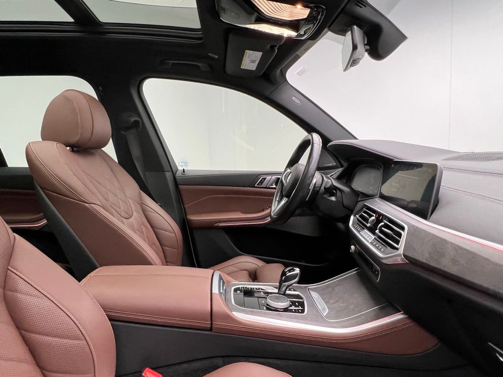 Thumbnail: 2023 BMW X5 - 6