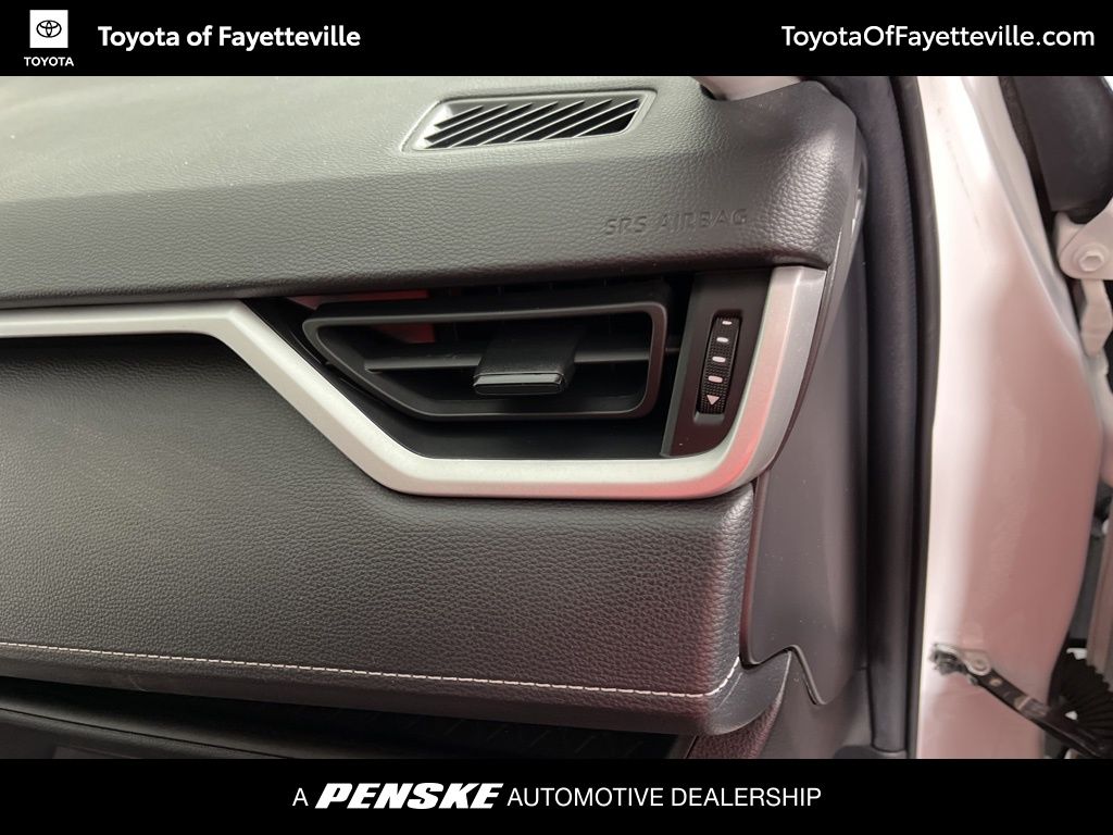 Thumbnail: 2024 Toyota RAV4 - 10