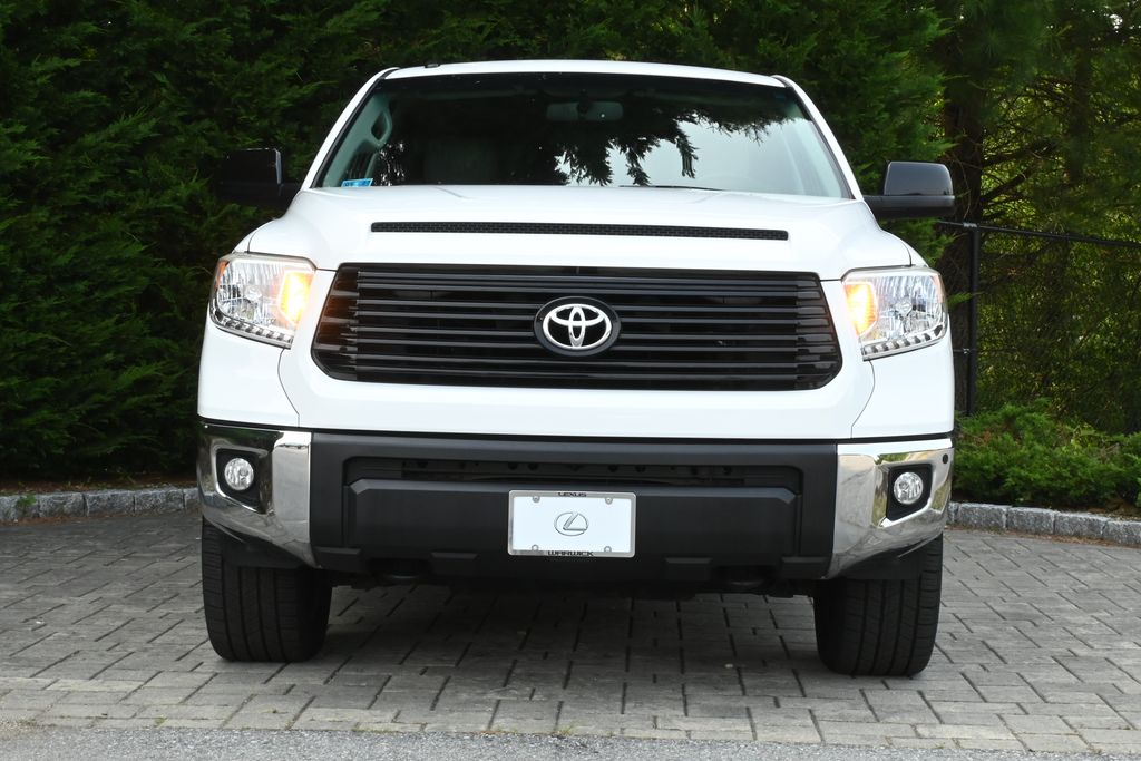 2017 Toyota Tundra Limited 11