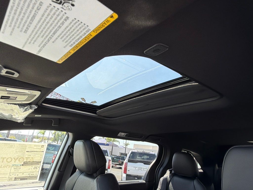New 2026 Toyota Sienna Van