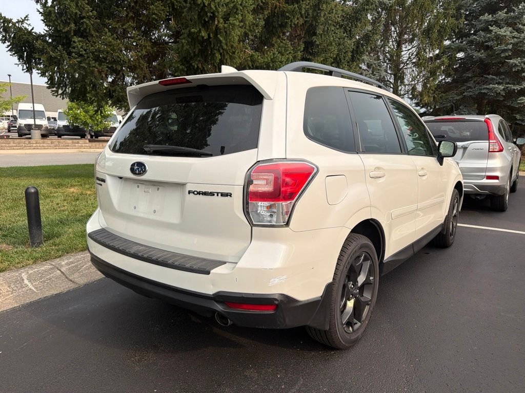 Thumbnail: 2018 Subaru Forester - 3